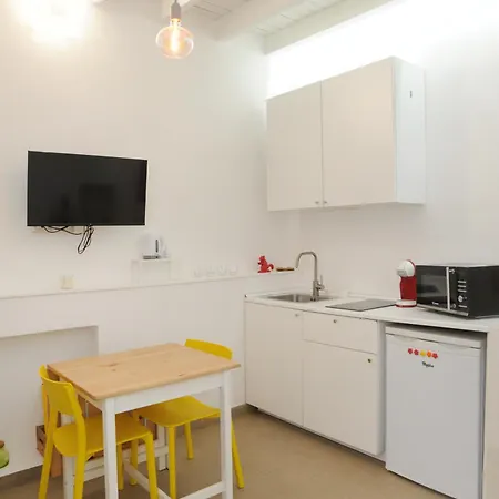 Apartment Travel Inside Srl - Custodi *