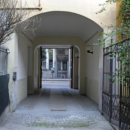 Travel Inside Srl - Custodi Appartement Milan
